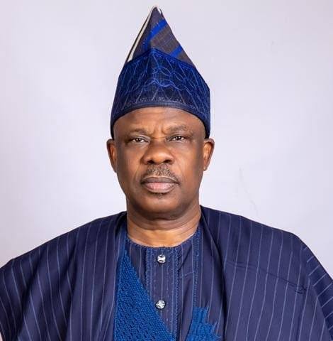 BREAKING: Ex-Gov Amosun speaks on what transpired in negotiations that got Presidential jets seized - Crime Channels