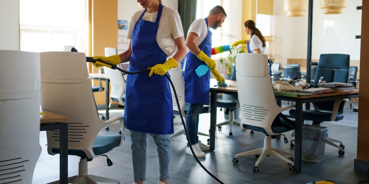 Say Goodbye to Dirt: How Greenlight Cleaning Delivers Sparkling Results Every Time!