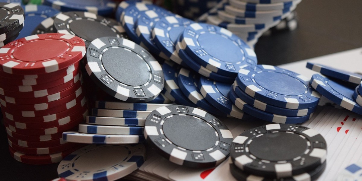 De nyeste trendene innen online casinobonuser: Hva skal man se etter i 2025?