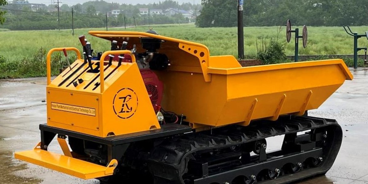 Why Choose a Tracked Dump Truck for Your Next Project?