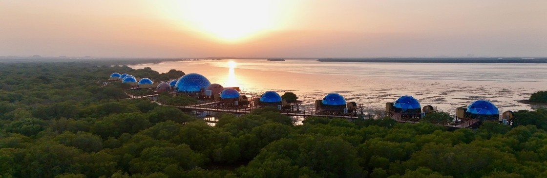 LUXEGLAMP UAE Cover Image