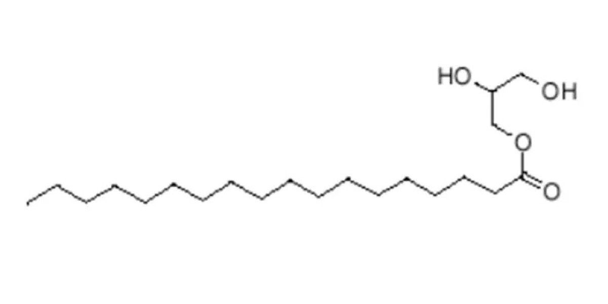 How do antistatic agents interact with polymers?