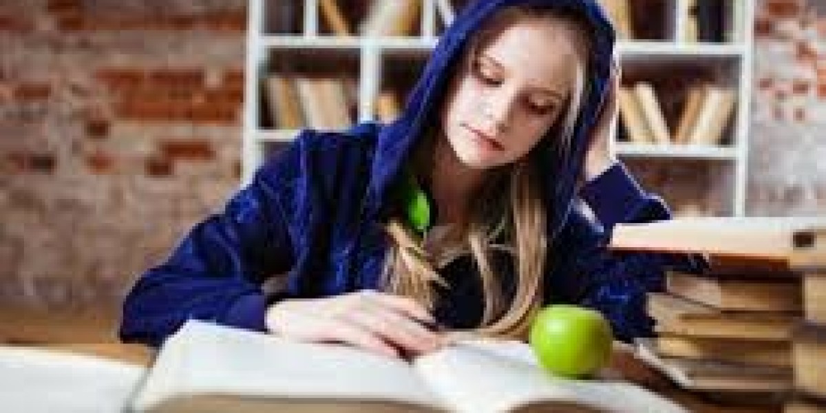 Explore Opportunities with a Top Event Management Course in Karachi