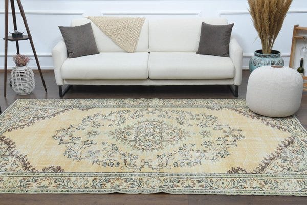 The Role of Bohemian Rugs in Sustainable Home Décor in the USA | by Crafters and Weavers | Sep, 2025 | Medium