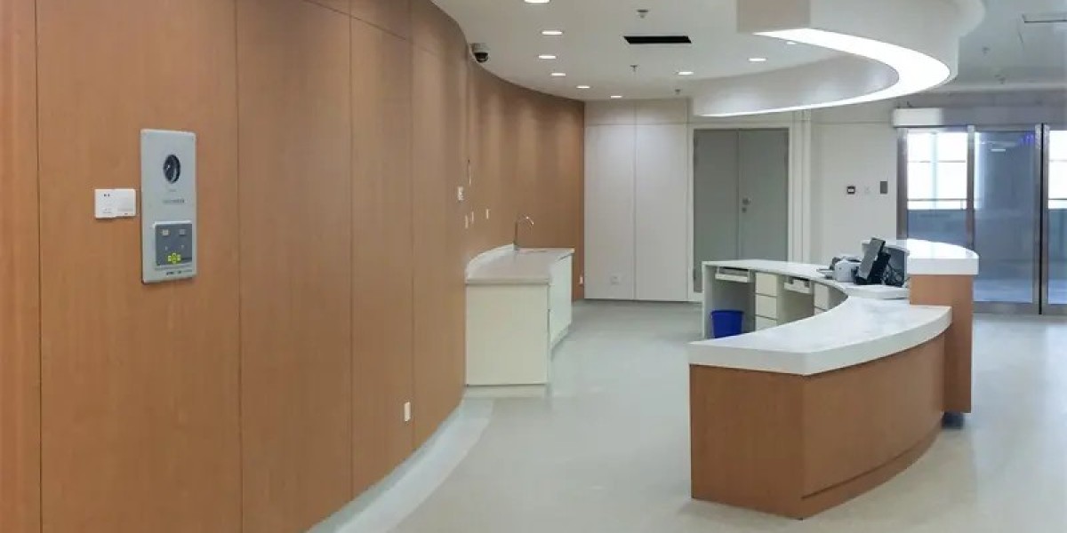 What advantages do phenolic partitions have compared to ordinary partitions in public spaces?