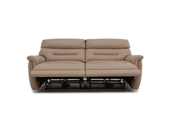 What Is a Manual Recliner? A Beginner’s Guide in Chicago