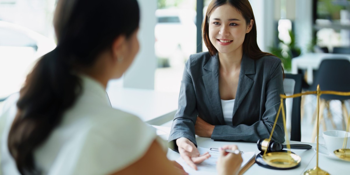 Remote Legal Assistants: What They Are, Why They Matter & How to Leverage Them Well