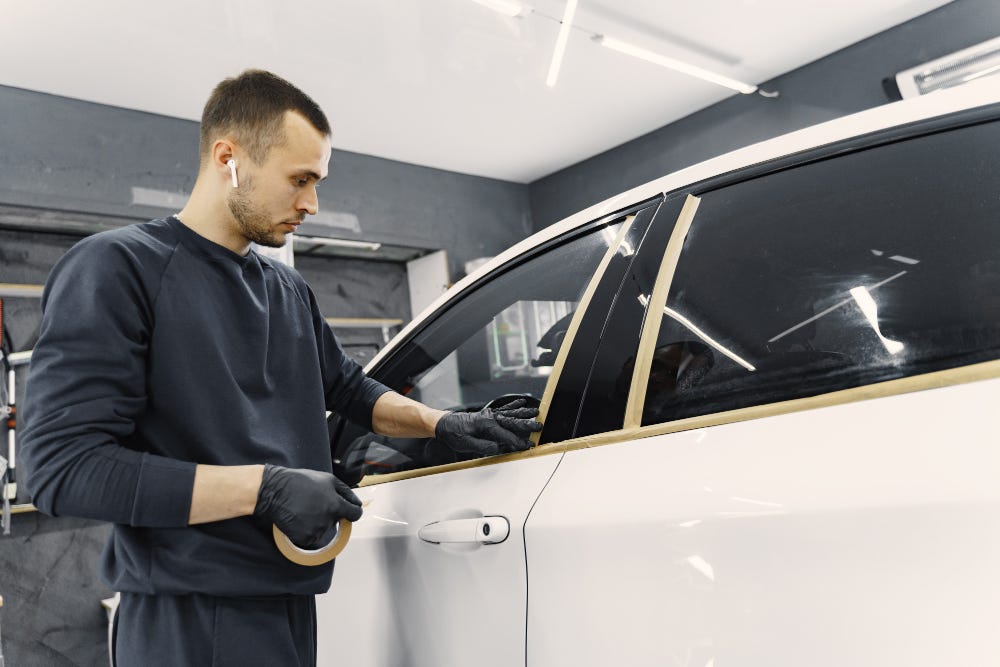 Improve Privacy and Comfort with Car Windows Tinting | by Ethan Leonel | Oct, 2025 | Medium