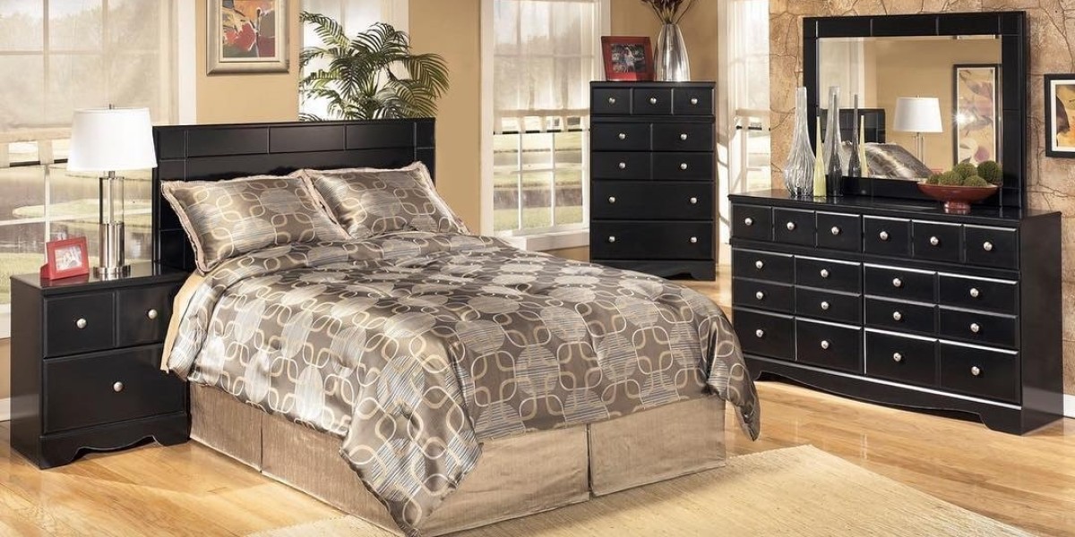 How to Shop Smarter During Outlet Clearance Events in North Riverside, Chicago