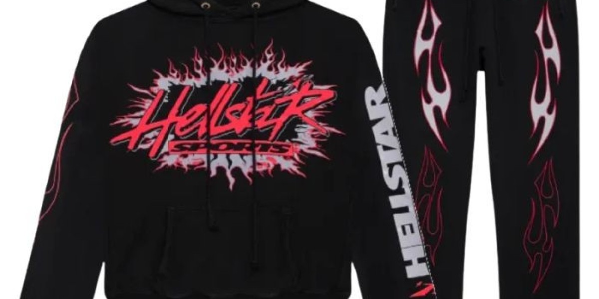 Hellstar Tracksuit for All-Weather Fits