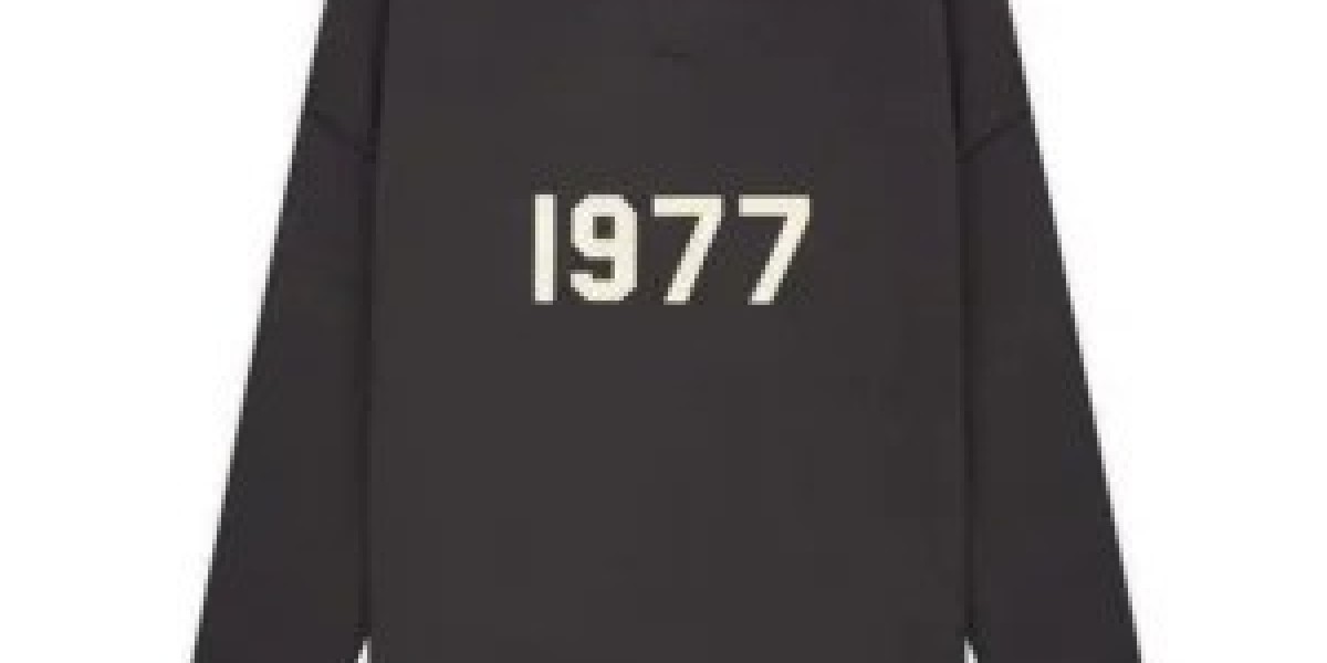Official Essentials Hoodie 1977 – Comfort Meets Style