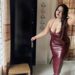 call girls near hotel Delhi Profile Picture