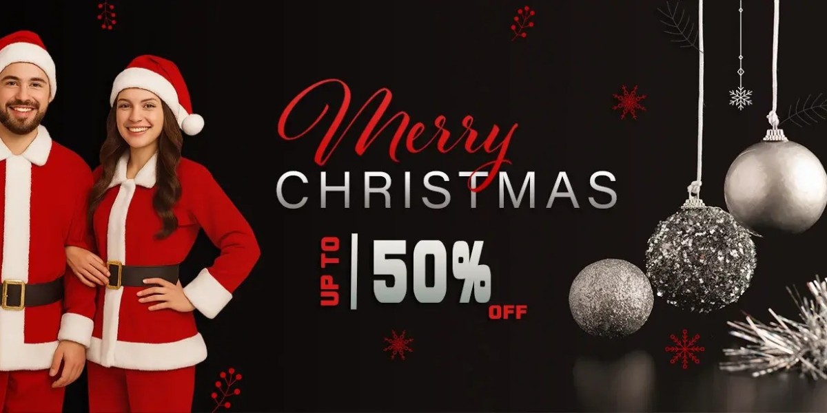 Christmas Outfits: Festive Fashion Ideas for a Stylish Holiday Season