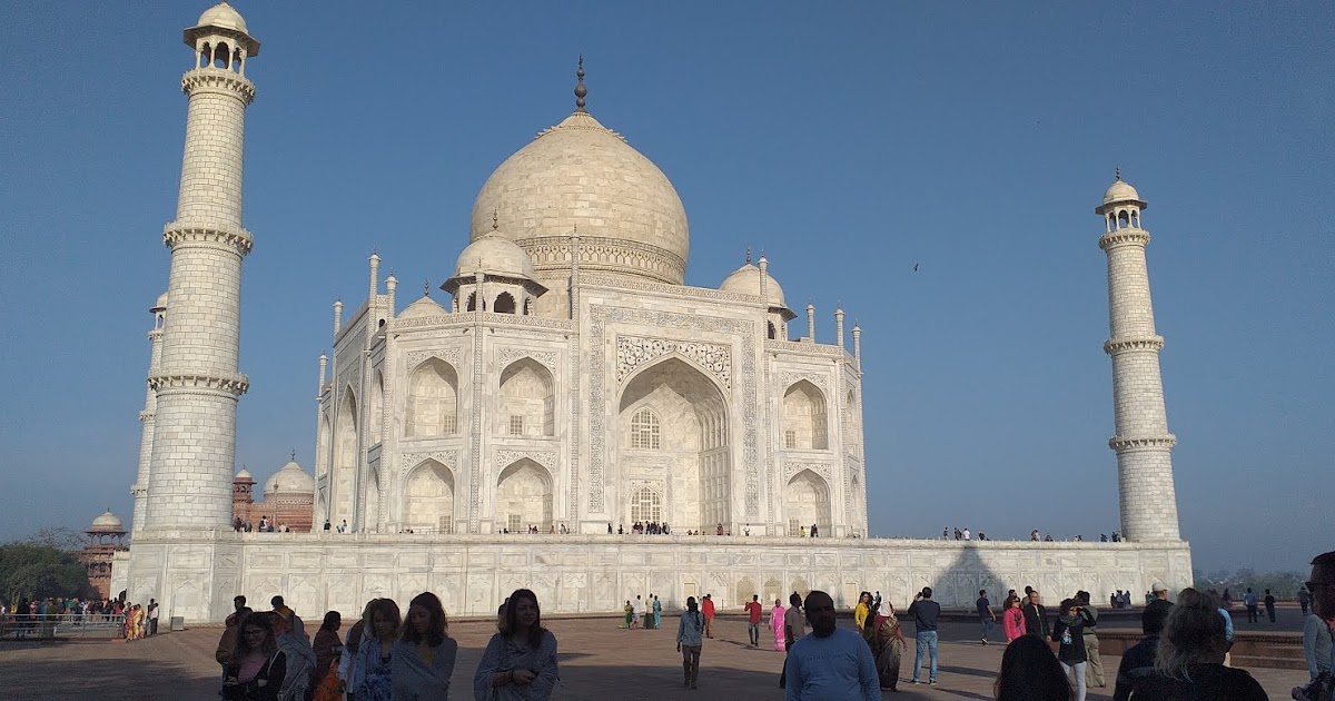 Overnight Agra Tour by Car from Delhi – A Perfect 2-Day Agra Getaway
