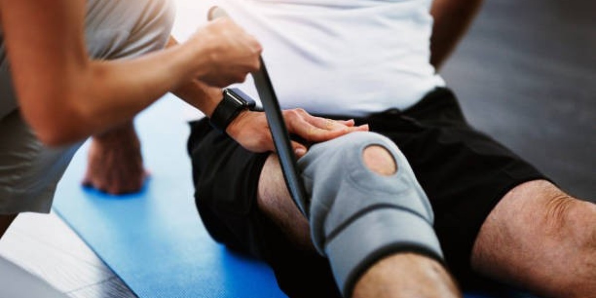How the Right Knee Support for Sports Can Elevate Your Performance and Prevent Injuries