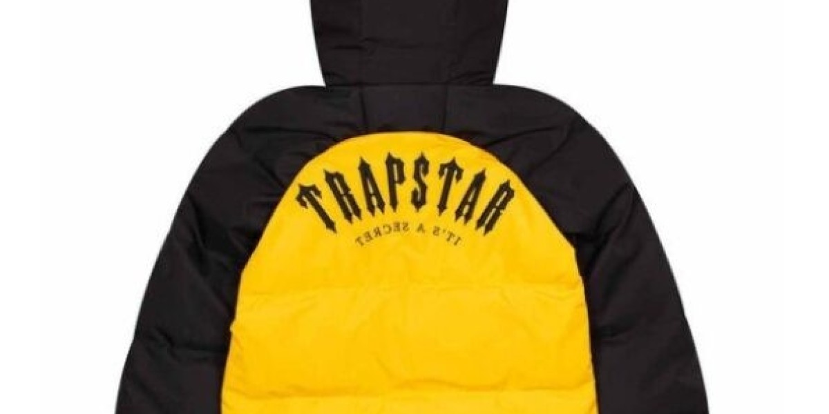 Trapstar UK: Clothing That Shows Real City Power and Attitude