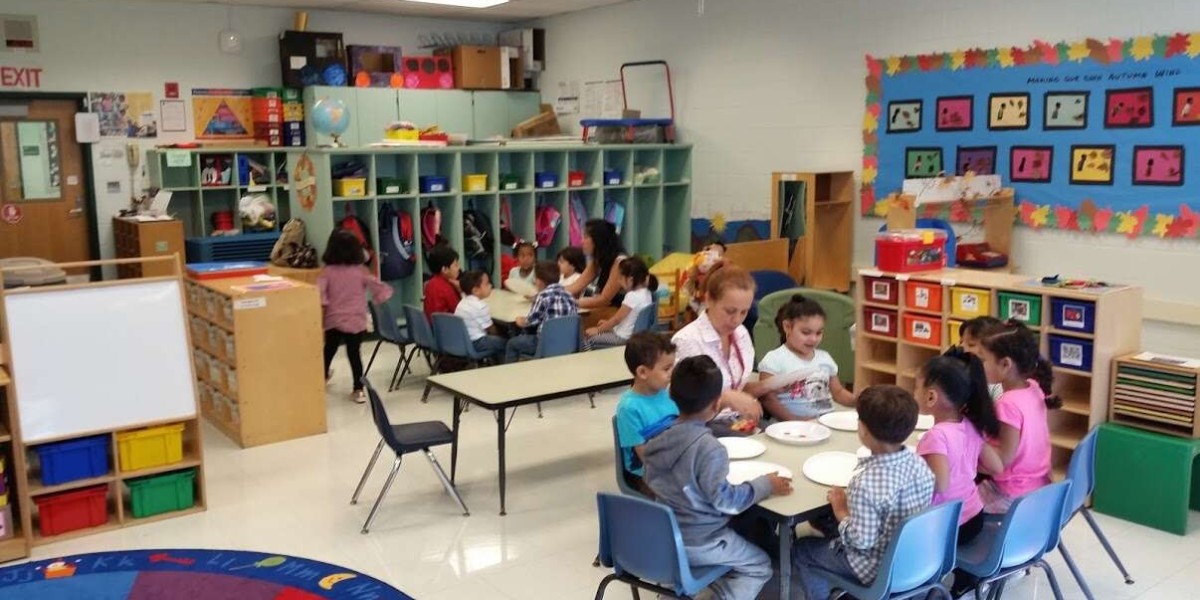 Exploring the Curriculum and Activities at Irving Pre K