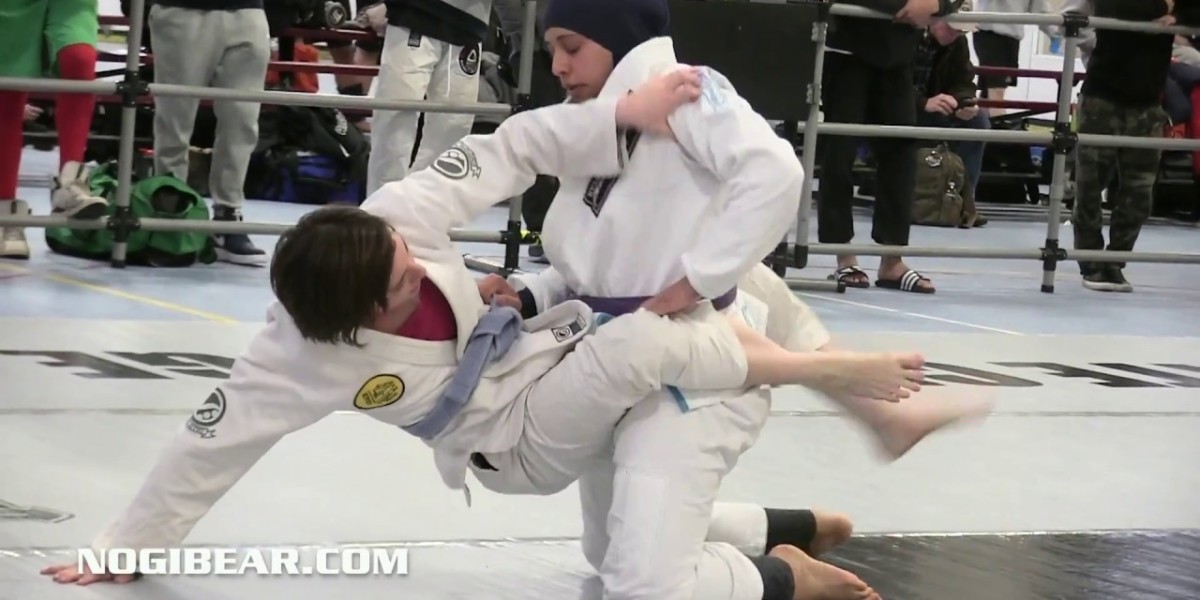 The Rise of Women’s Martial Arts Gear: What Female Fighters Need That Standard Gear Doesn’t Provide