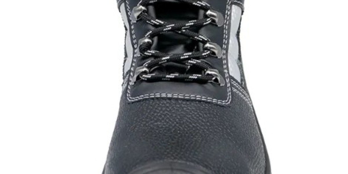 Why Agile Development is Key to Innovative Safety Footwear