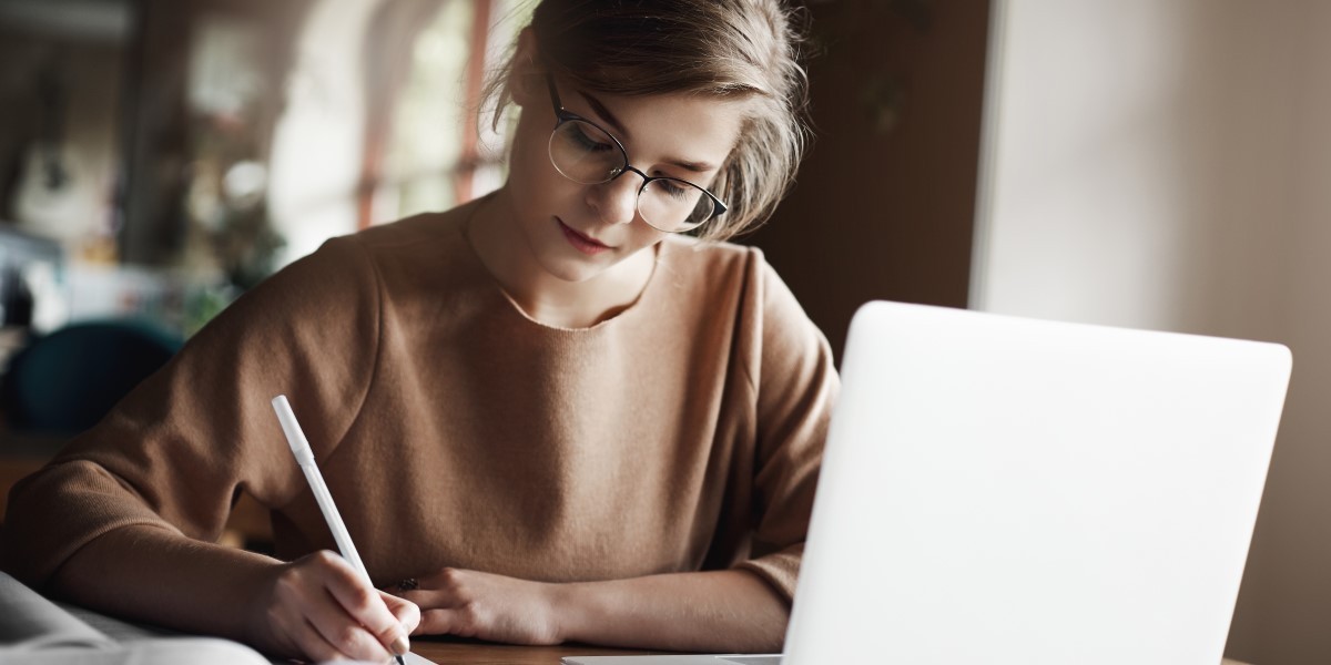 How Students Can Check Writing Services Before Ordering Academic Help