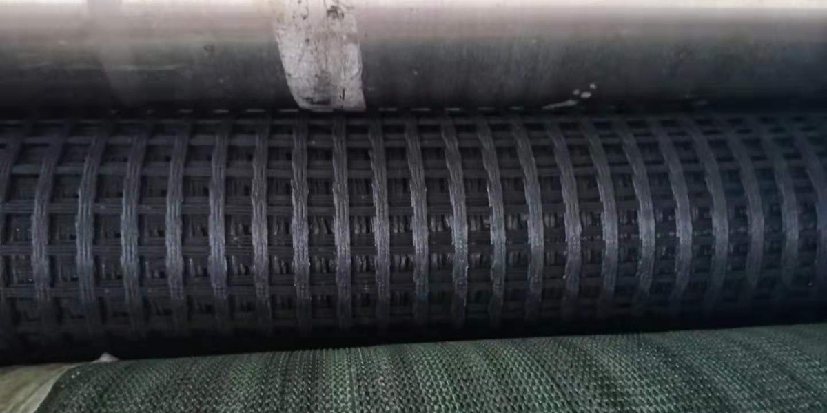 Geogrid Solutions for Strengthening Soft Soil Foundations